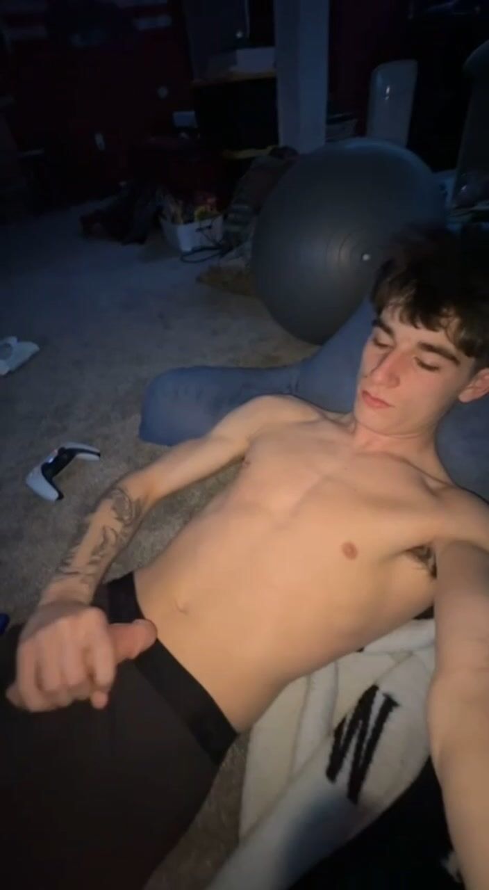 Hot youtuber hunter jerks and assplays