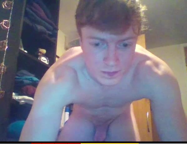 Red-haired hung twunk shoots cum everywhere