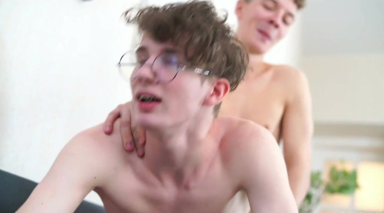 Große schwanz schwulen-pornovideos: schau, wie ich dir meinen zeige