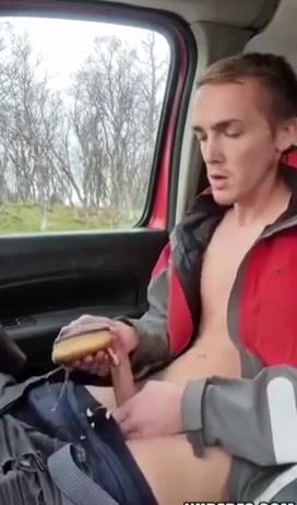 Ich suche twink-videos, die sperma-essen essen