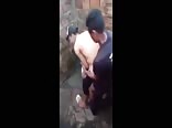 小鲜肉勾引肌肉大叔玩无套内射