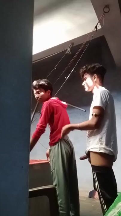 Indische twinks mit großen schwänzen ficken hart