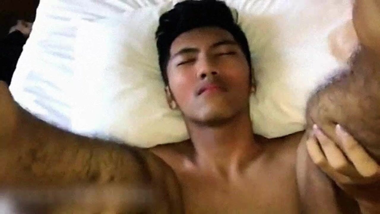 Indonesian straight twink gets raw fuck