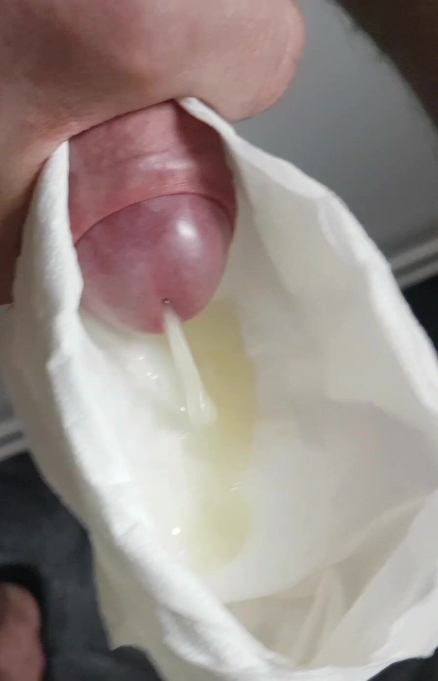 Spritzen auf twink taschentuch