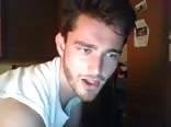 Ado italien hétéro expose son magnifique cul rebondi