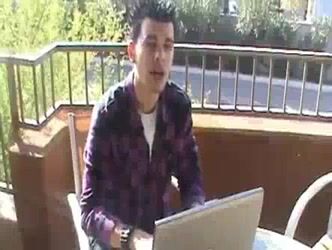 Ite whetting gay fuck scene au bureau