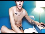 Jackson strong: sexy espectáculo de chico guapo en webcam