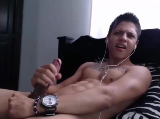 Jacobsexxx unloads massive cumshots