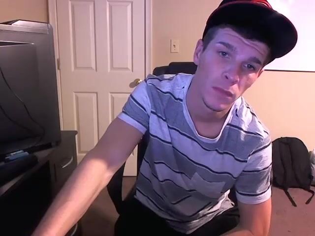 Cute webcam twink jake strokes his cock solo