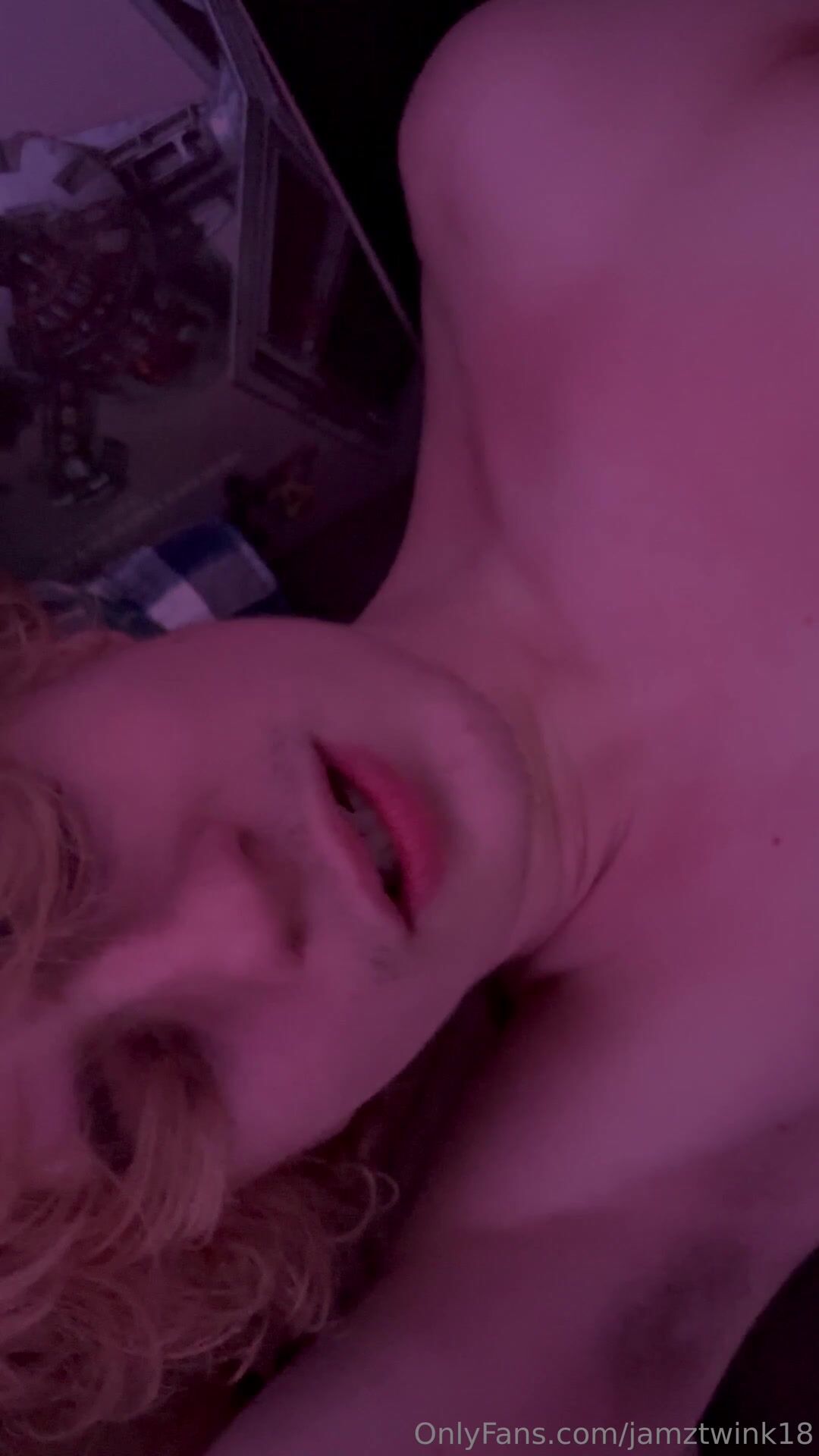 Jamztwink18 0hjq9u99seml4c1pgzlel مصدر