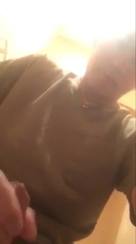 Japanese boy cumshot195