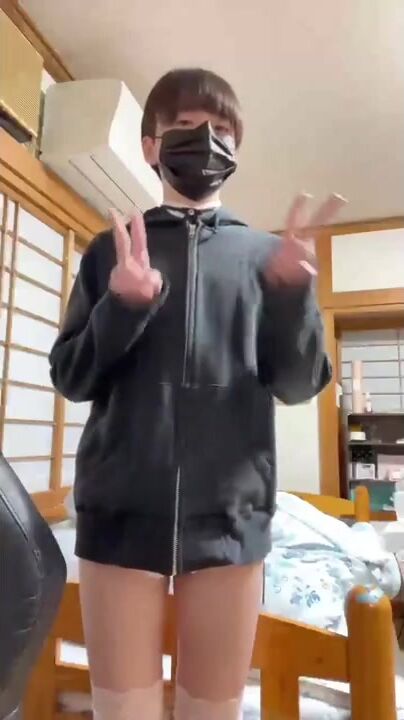 Japanese teen trap cam boys bareback cock show