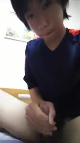 Japanese twink huge dick cumshot