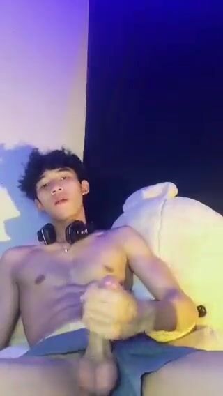 Jerking off and cumming, eye contact