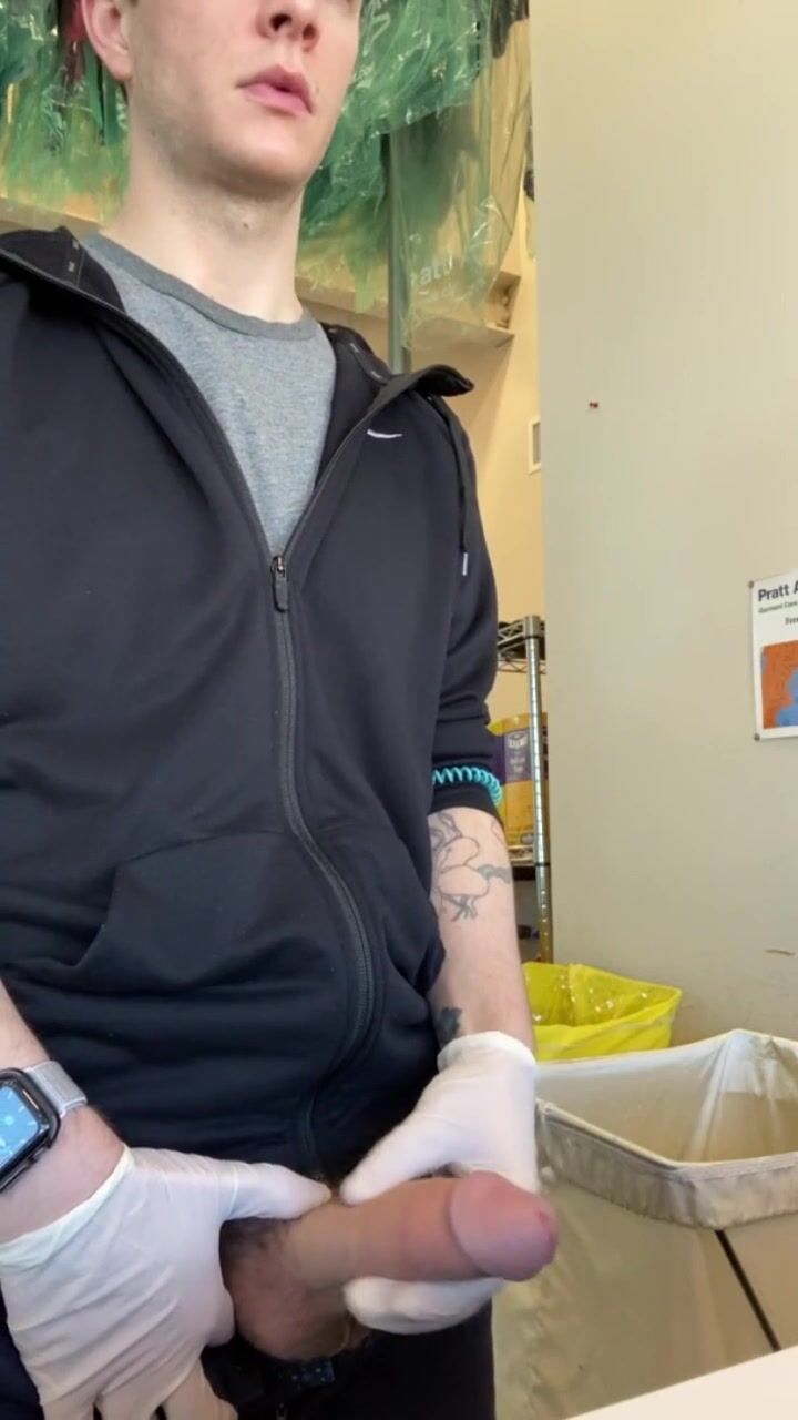 Jerking off at work: risky cumshot at the counter