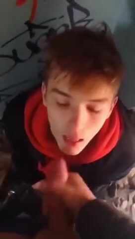 Hot twink joven bareback daddy muscle cock