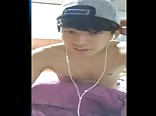 Cute korean boy jerks off on skype