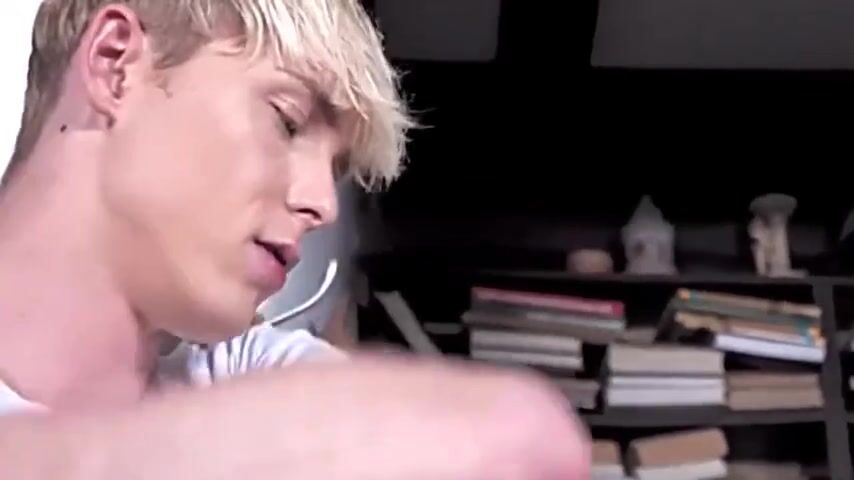 Kris blent barebacks twink buddy