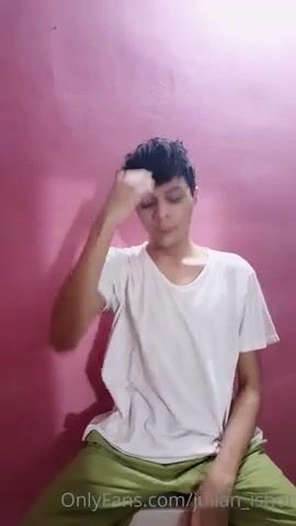 Ktb 519 - twink cum amateur solo
