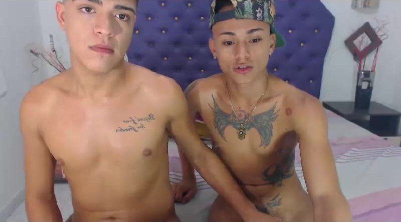 Tubo porno de chico latino en webcam 038