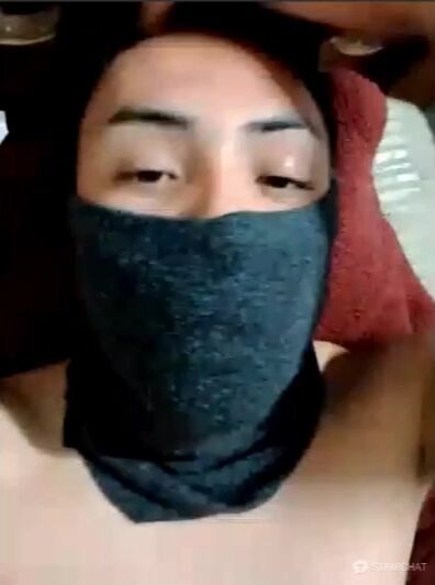 Latin slut cum cam boys porn show