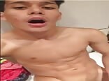 Latino boys porn: nice cock unloads before shower