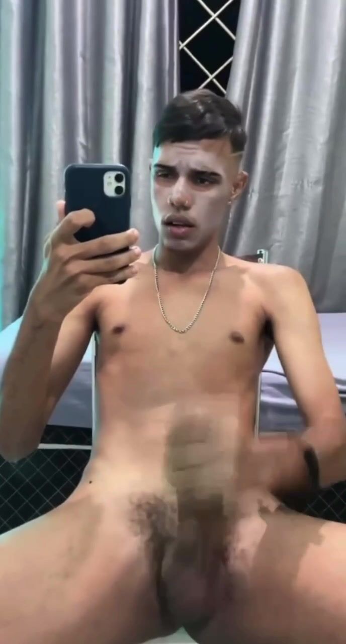 Latino twink delivers amateur cum solo