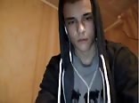 Latvian cutie cums hard on cam