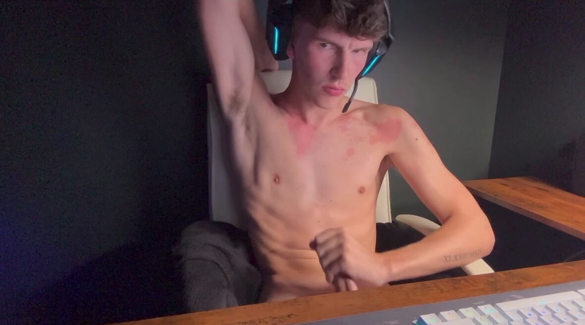 Lewis boothy ohne hemd solo