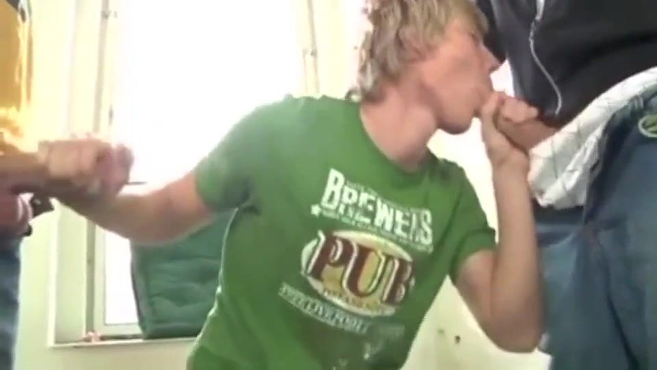 Blond lucky pierre in green tee gets lucky with cute buddies