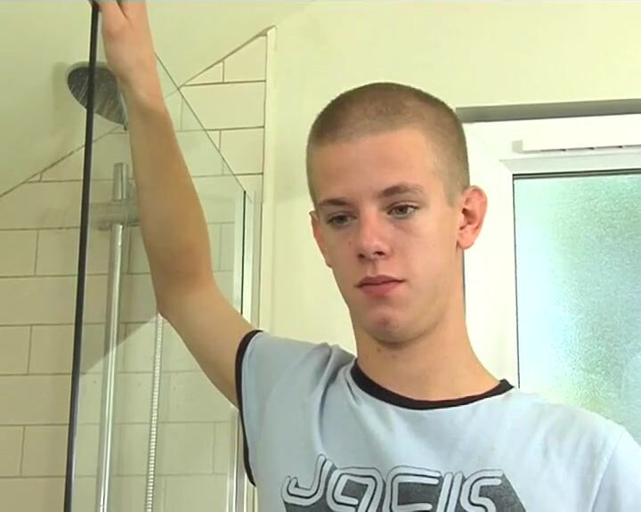Lukas showers twink boys porn