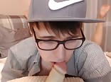Maks faz um vídeo com seus brinquedos sexuais parte 05