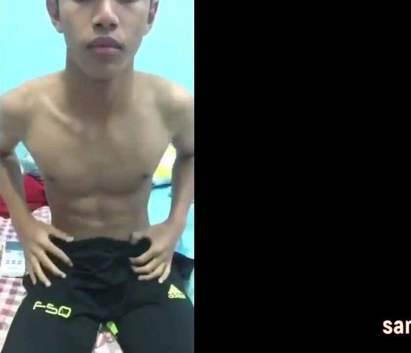 Malay tiktokers unleash cum shot