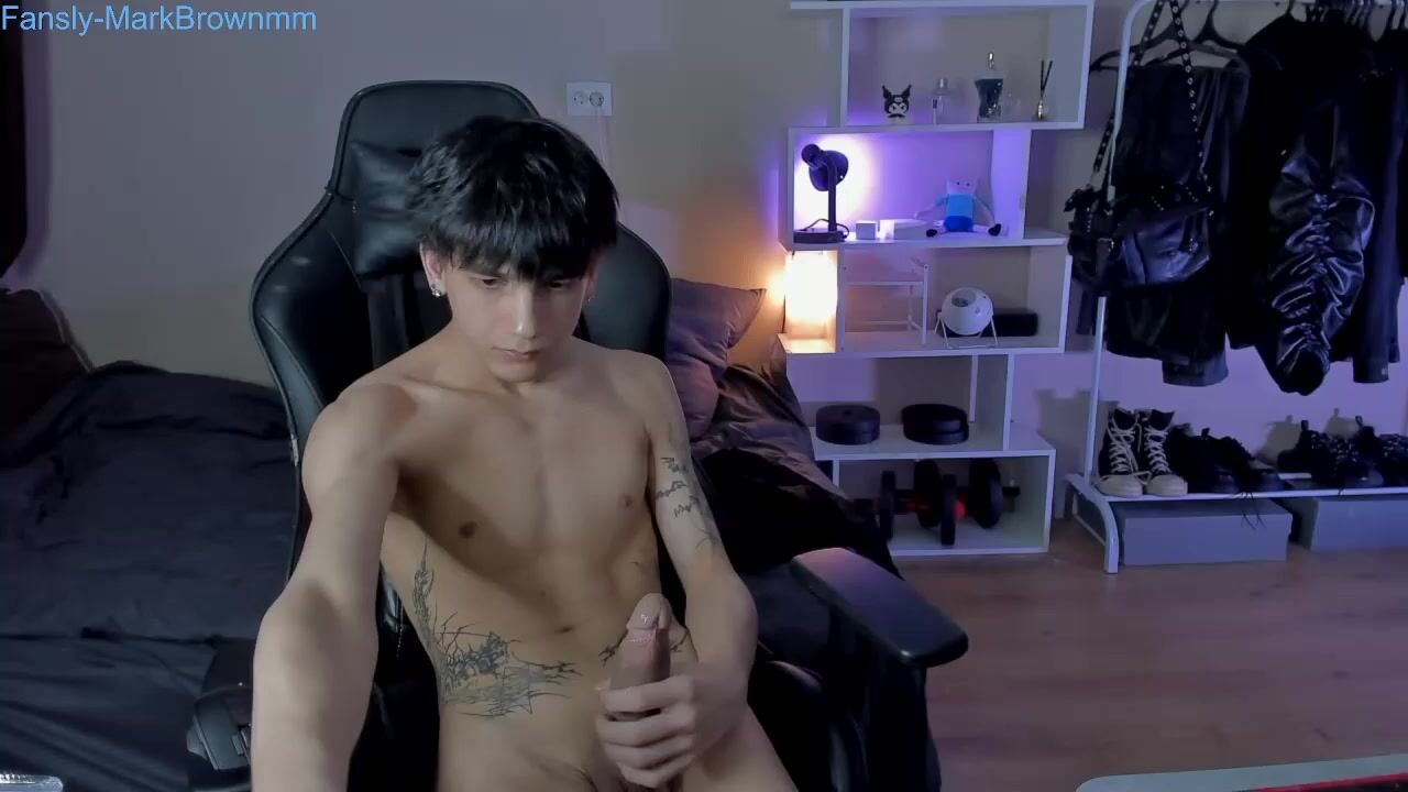 Mark jerking his nice dick and shooting his load