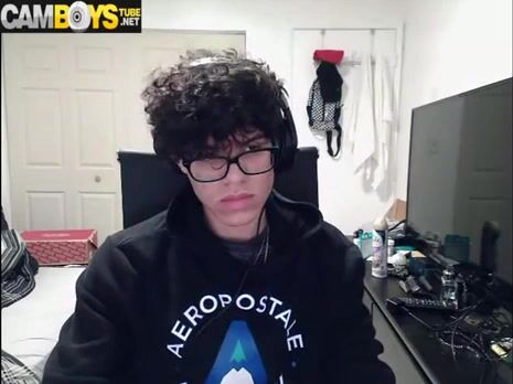 Massive gamer hot cam boys porn