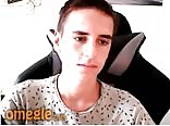 Twink masturbates hard in gay porn tube