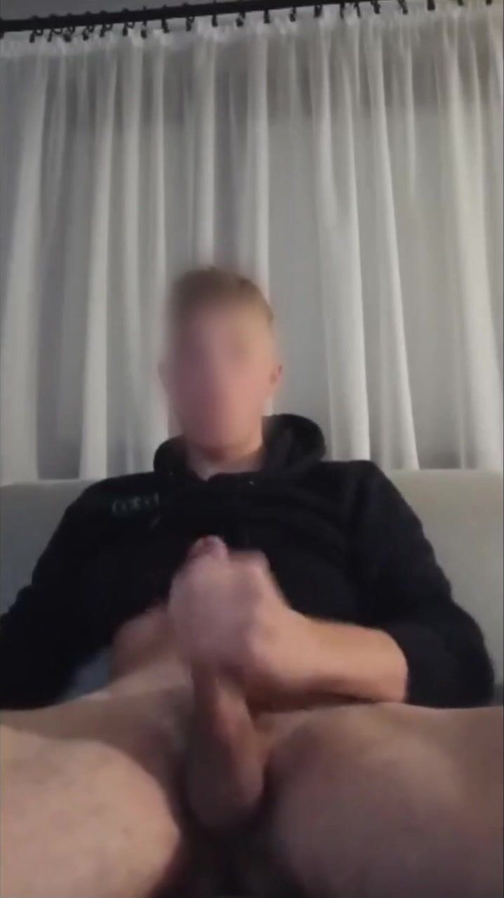 Wichst zu porno