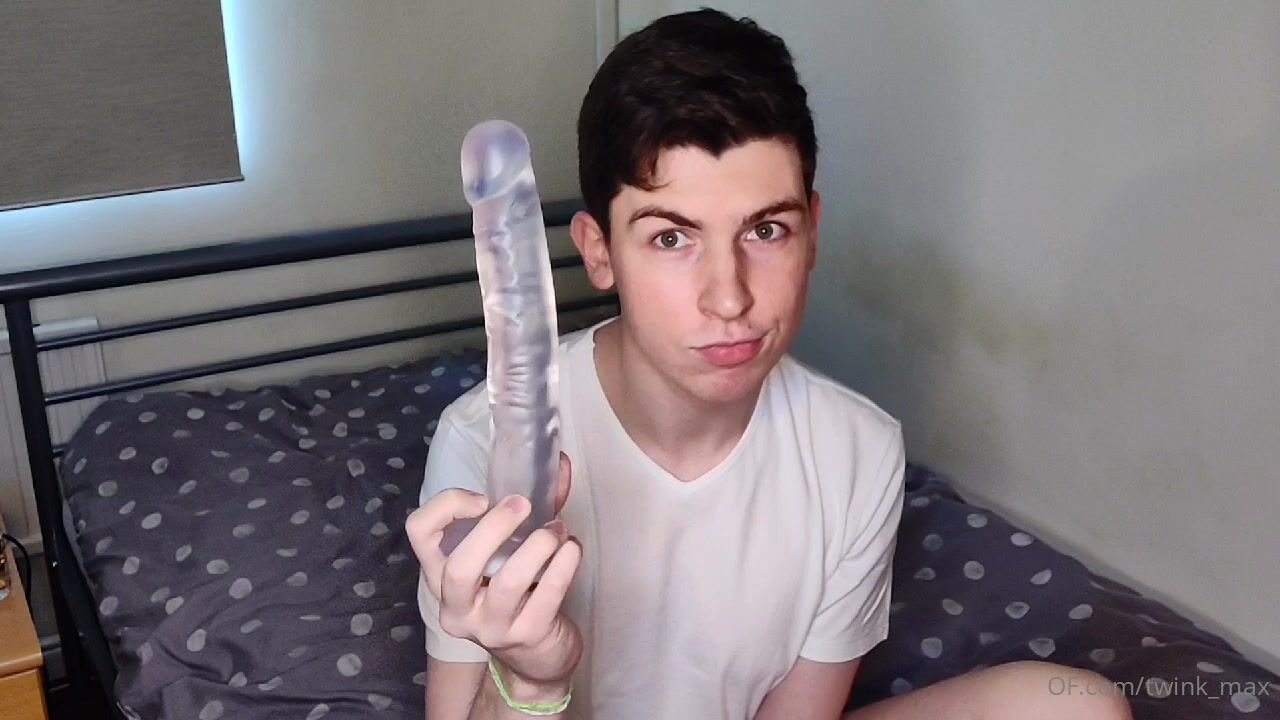 Max fickt twink ohne kondom