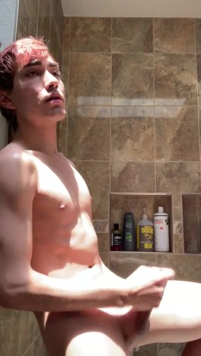 Shower twink shoots huge load