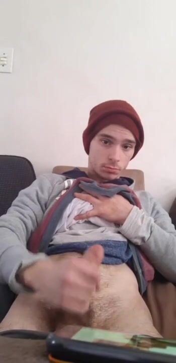 Se branler tout seul 4