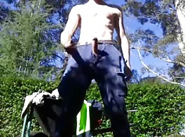 Me gardener wank