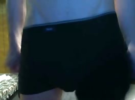 El chico de la webcam mide bien