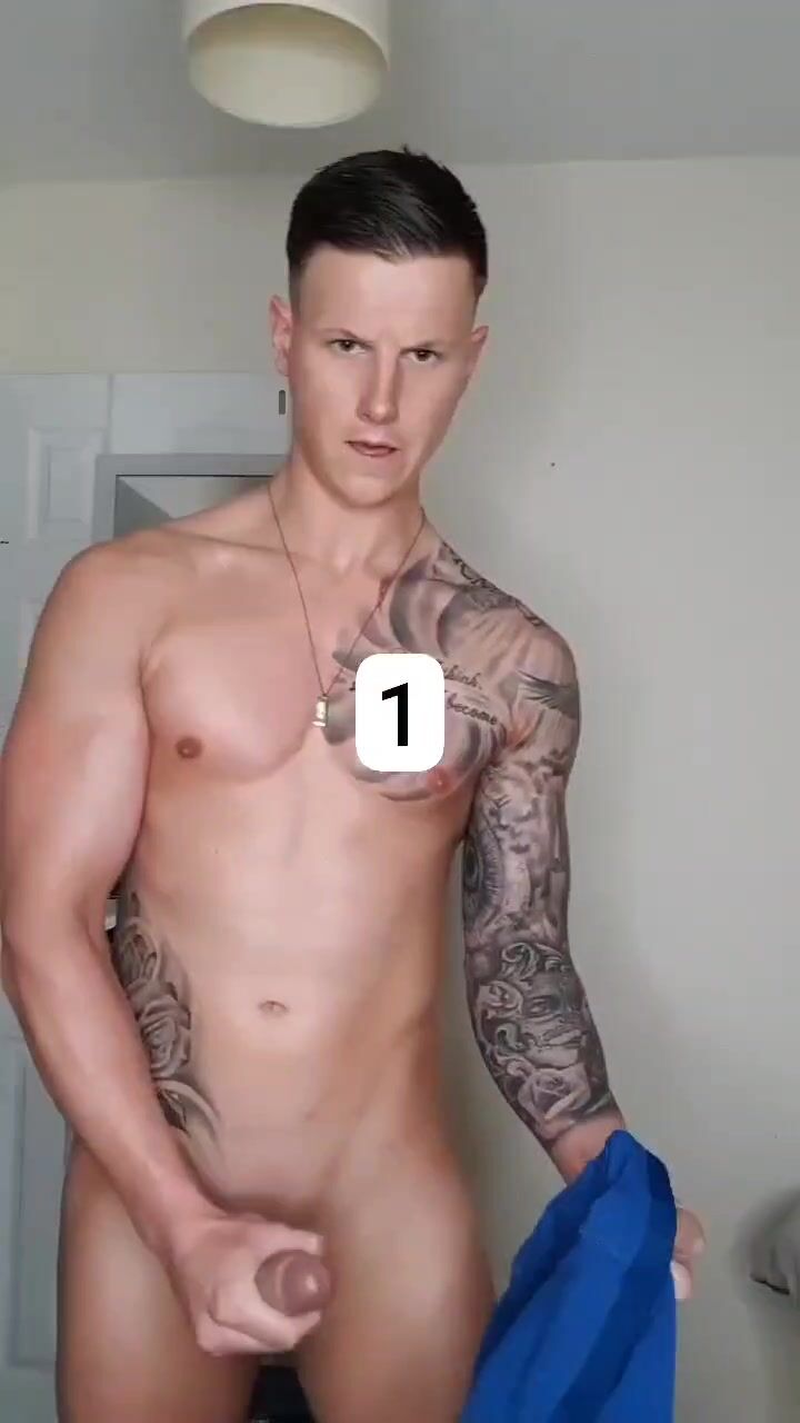 Hot twink action on cam