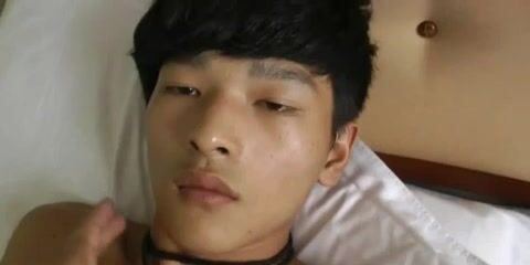 Asian gay porn videos: milking the cock