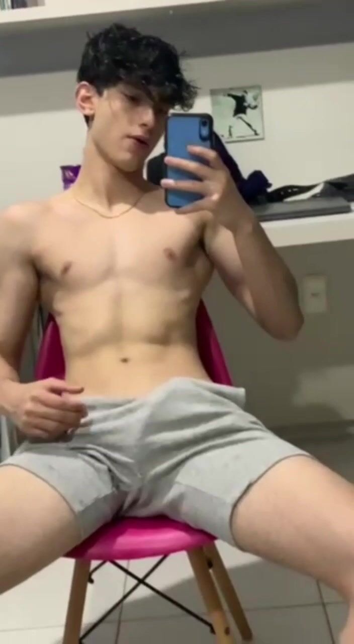 Ados brésiliens de tiktok, cam et molly porno