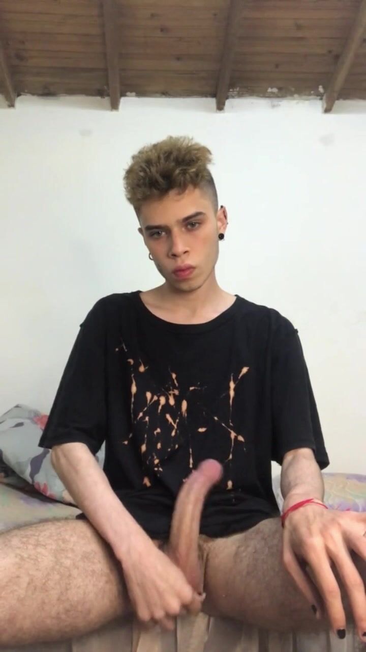 Teen masturbates 8