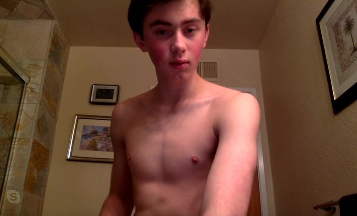 Teen twink masturbates