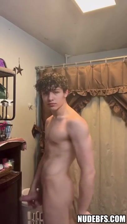 Muscle sport cutie hung and ready