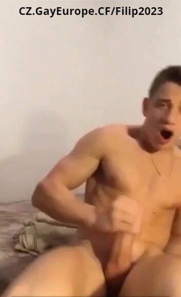 Muscular czech jerks off and cums on webcam