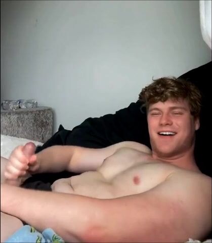 My beefy bro ❤️ cum for me